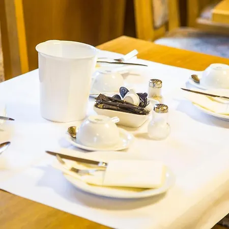 Stadt Hotel 3*